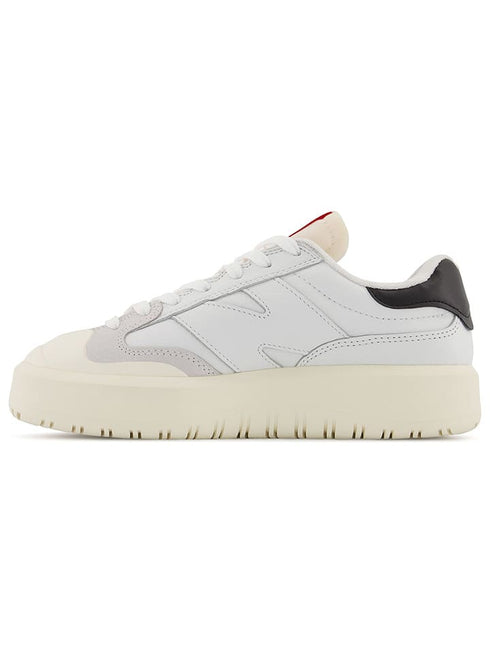 New Balance Leather Sneaker "302" White Women