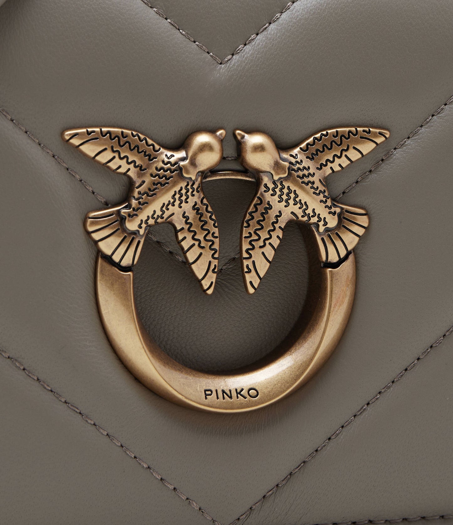 Pinko torbica
